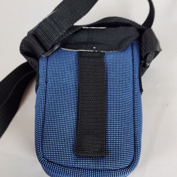 London Fog Brand Medium Camera Bag. great Condition Black blue  travel hiking - Picture 6 of 11